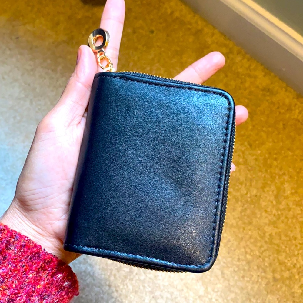 New never used wristlet